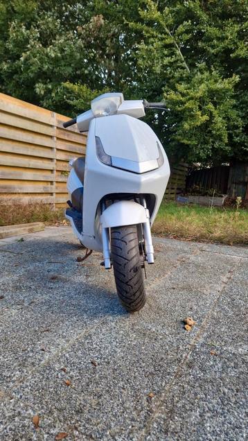 Viva City 4T Nieuw Type - Luxe Scooter beschikbaar voor biedingen