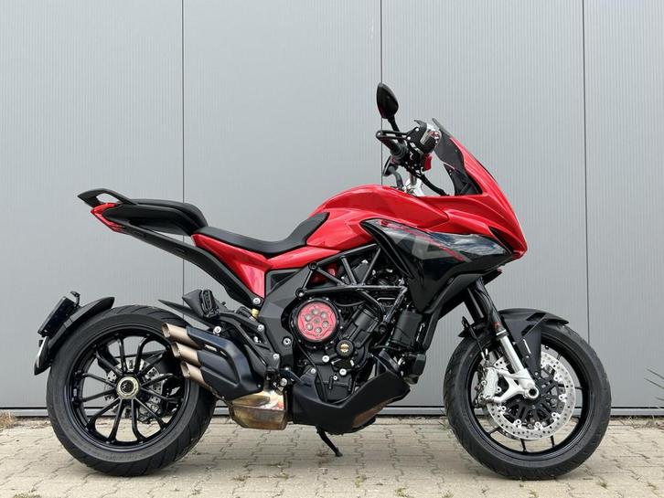 2021 MV Agusta Turismo Veloce 800 3-cil. ABS Rosso - 1e eig., Motoren, Motoren | MV Agusta, Bedrijf, Overig, meer dan 35 kW, ABS