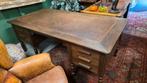 Groot antiek plat bureau, Antiek en Kunst, Ophalen