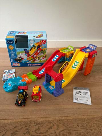 Vtech Toet Toet auto’s 3 in 1 racebaan in goede staat beschikbaar voor biedingen