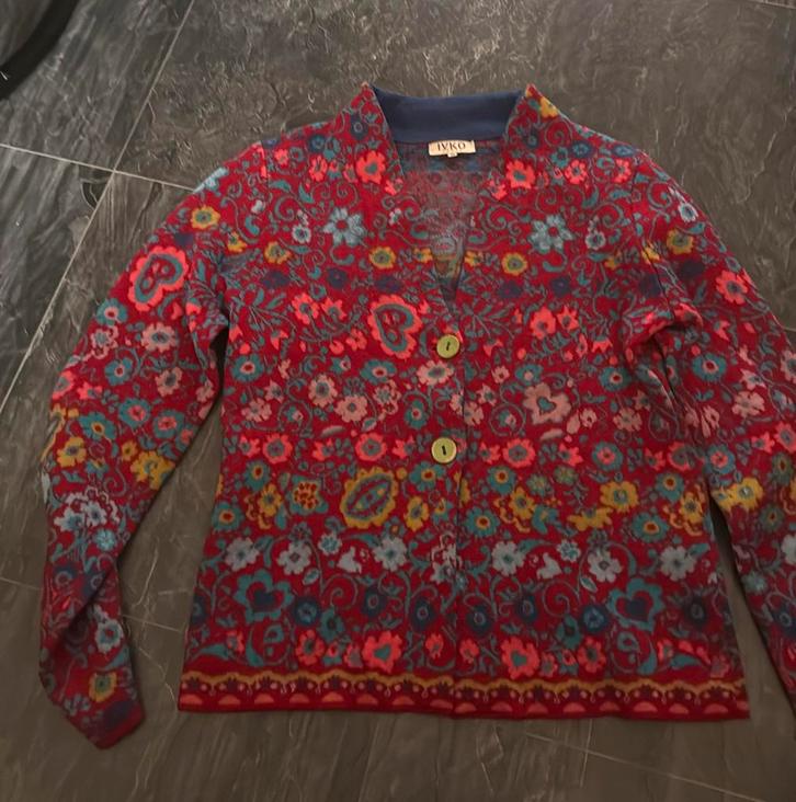 Ivko vest 100% wol maat 40, Kleding | Dames, Truien en Vesten, Zo goed als nieuw, Maat 38/40 (M), Zwart, Ophalen of Verzenden