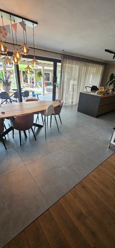 Giga xxl keramische tegels 120x120cm +- 25m2 tot 30, Doe-het-zelf en Verbouw, Tegels, Nieuw, Vloertegels, Keramiek, 60 cm of meer