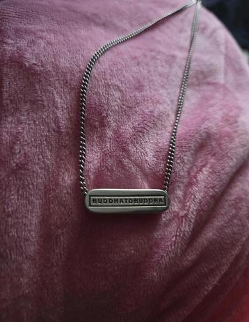 Zilveren Buddha to Buddha ketting beschikbaar voor biedingen