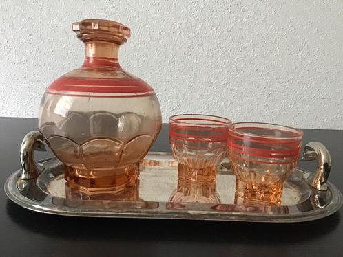Oude franse karaf en twee bijpassende glaajes. Hoog 14 cm., Verzamelen, Retro, Huis en Inrichting, Ophalen of Verzenden