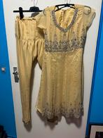 Gouden Jurk met Broek -bollywood, Maat 38/40 (M), Overige typen, Beige, Ophalen of Verzenden