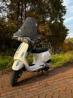 Vespa S 2010 – Klassiek wit – Goed onderhouden – Snorscooter, Ophalen, Gebruikt, Benzine, Vespa