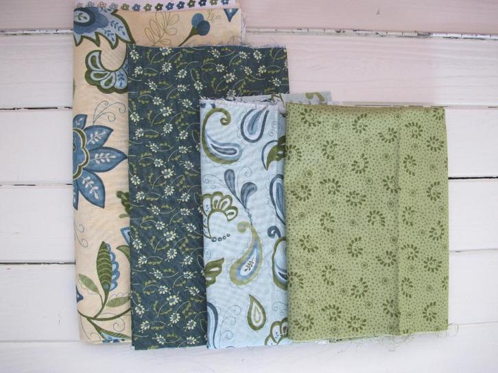 Vier bij elkaar passende stoffen voor quilt, Plush van Moda, Hobby en Vrije tijd, Stoffen en Lappen, Zo goed als nieuw, Katoen