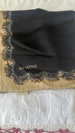 Armine esarp, Antiek en Kunst, Antiek | Kleding en Accessoires, Ophalen of Verzenden