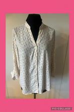 Blouse met Lipstick Print - Maat 42, Wit, Maat 42/44 (L), Ophalen of Verzenden, Zo goed als nieuw