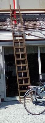 Houten schuif ladder uitgeschoven ruim 6 meter., Doe-het-zelf en Verbouw, Ophalen of Verzenden, Zo goed als nieuw, 4 meter of meer