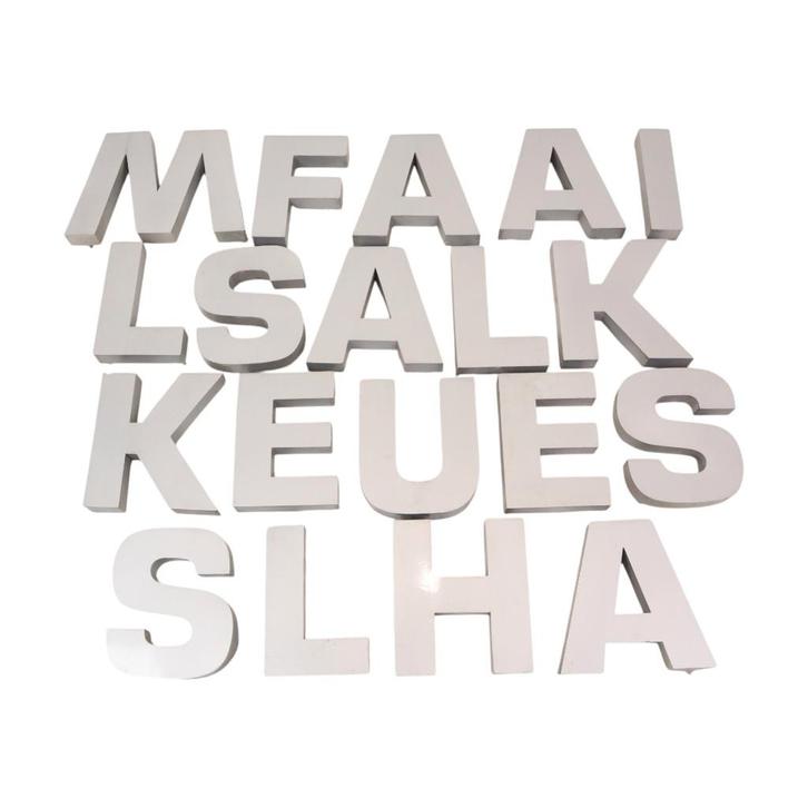 Grote Metalen Letters Grijs Reclame Mancave Industrieel, Verzamelen, Merken en Reclamevoorwerpen, Gebruikt, Reclamebord, Ophalen of Verzenden