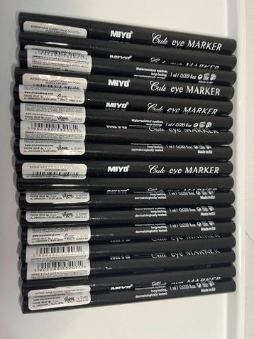 Partij 17x Miyo Cute eye marker water resistant eye liner  beschikbaar voor biedingen