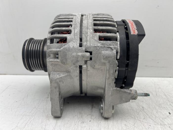 Dynamo van een Volkswagen Caddy, Auto-onderdelen, Motor en Toebehoren, Volkswagen, Gebruikt, 3 maanden garantie, Ophalen of Verzenden