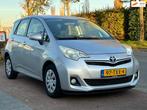 Toyota Verso-S 1.3 VVT-i Aspiration I NAVI + CAMERA, Auto's, Toyota, Voorwielaandrijving, Euro 5, Gebruikt, 4 cilinders