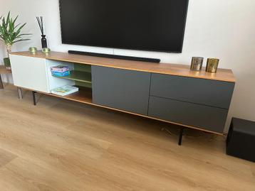 Pastoe dressoir beschikbaar voor biedingen