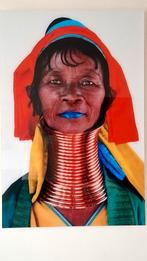 Plexiglas kunstwerk Kayan vrouw., Ophalen, Zo goed als nieuw, Schilderij, 75 tot 100 cm