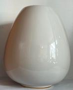 Flora Gouda plateel vaas jaren 1950, Ophalen of Verzenden