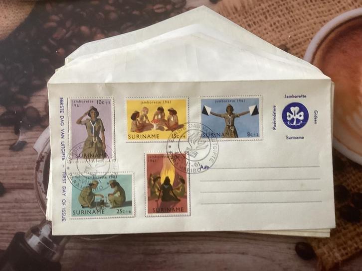 No4582 Suriname E17 Heb ook van Nederland jaargangen fdc, Postzegels en Munten, Postzegels | Eerstedagenveloppen, Onbeschreven
