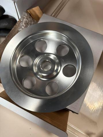 Ford stuurpomp poelie alu nieuw v-snaar beschikbaar voor biedingen