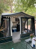 Oldtimer Avento master 315 de luxe in hele goede staat!, Caravans en Kamperen, Caravans, Rondzit, Koelkast, Avento