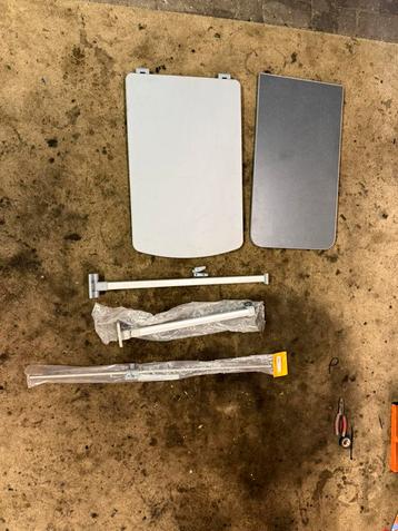 2x Camper tafel set + rail en poten beschikbaar voor biedingen