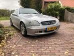 Mercedes-Benz SLK 3.2 Slk320 Roadster AUT 2000 Grijs, Auto's, Automaat, 65 €/maand, Cabriolet, Zilver of Grijs