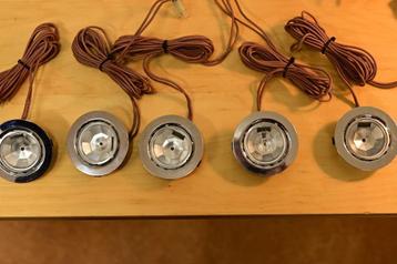 2 st. dimbare elektronische voedingen + 5 GRATIS SPOTS beschikbaar voor biedingen