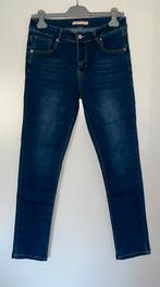 Nieuwe Straight Spijkerbroek – Maat 30/32 – Donkerblauw, Ophalen of Verzenden, Nieuw, Blauw, W30 - W32 (confectie 38/40)
