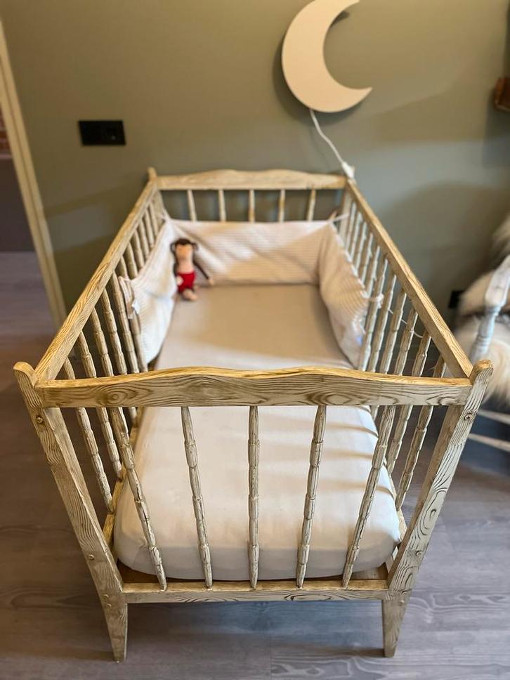 Houten Wiegje - Vintage Stijl, Kinderen en Baby's, Babywiegjes en Ledikanten, Gebruikt, Wieg, Ophalen