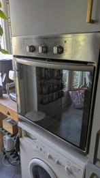 Ariston Oven, gratis, onderkant element doet het niet goed, Ophalen, Gebruikt, Oven
