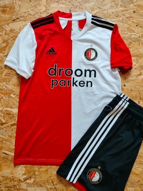 Feyenoord Rotterdam shirt tenue 2020/2021 maat M, Sport en Fitness, Voetbal, Zo goed als nieuw, Shirt, Maat M, Ophalen of Verzenden