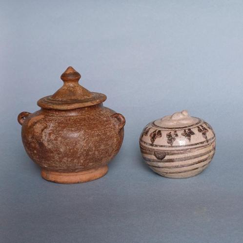 Sawankhalok potjes/doosjes Thailand, Antiek en Kunst, Antiek | Keramiek en Aardewerk, Ophalen of Verzenden