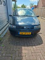 Fiat Punto 1.2 3DR 2002 Zwart, Auto's, Voorwielaandrijving, 4 cilinders, 400 kg, Zwart