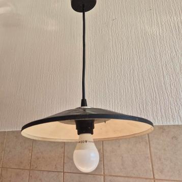 Vintage Metalen Hanglamp beschikbaar voor biedingen