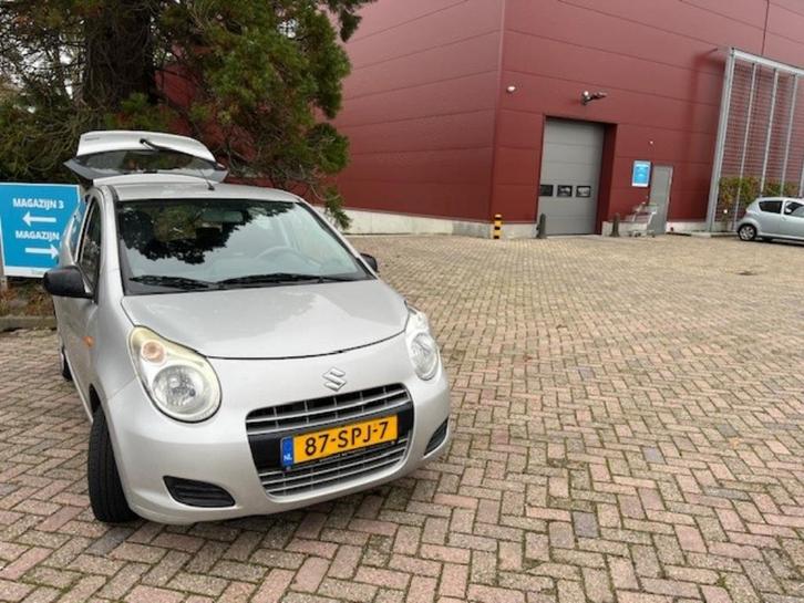 Suzuki Alto 1.0 2011 Grijs, Auto's, Suzuki, Particulier, Alto, Benzine, A, Hatchback, Handgeschakeld, Origineel Nederlands, Zilver of Grijs