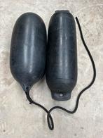 2 fenders, Watersport en Boten, Ophalen of Verzenden, Zo goed als nieuw, Overige typen