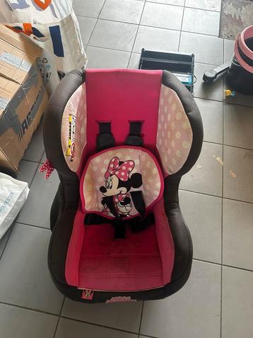 Kinderzitje mini mouse beschikbaar voor biedingen