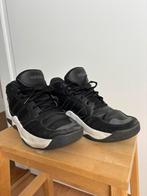 Adidas stevige sportschoen maat 43.5, Ophalen of Verzenden, Gebruikt