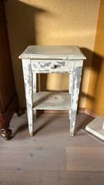 Brocant tafeltje/ kastje met lade, Antiek en Kunst, Curiosa en Brocante, Ophalen of Verzenden