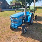 Tractor plus hakselaar, Zakelijke goederen, Agrarisch | Tractoren, Ophalen of Verzenden, Gebruikt, Tot 80 Pk, Fendt
