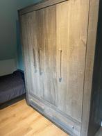 Mooie houten kinderkamer grijs, Kinderen en Baby's, Kinderkamer | Complete kinderkamers, Ophalen, Gebruikt, Jongetje of Meisje