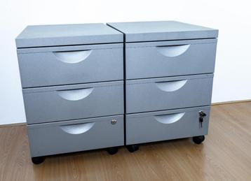 Ladekastjes (1 of 2) beschikbaar voor biedingen