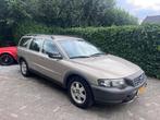Volvo V70 Cross Country 2.4 T Geartronic Ocean Race, Auto's, Volvo, Automaat, Beige, 2435 cc, Vierwielaandrijving