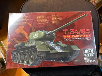Afv Club T-34/85 interior beschikbaar voor biedingen
