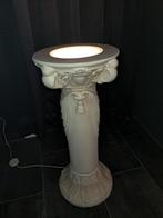 Vintage of antieke zuil met verlichting, Huis en Inrichting, Woonaccessoires | Zuilen en Pilaren, Ophalen