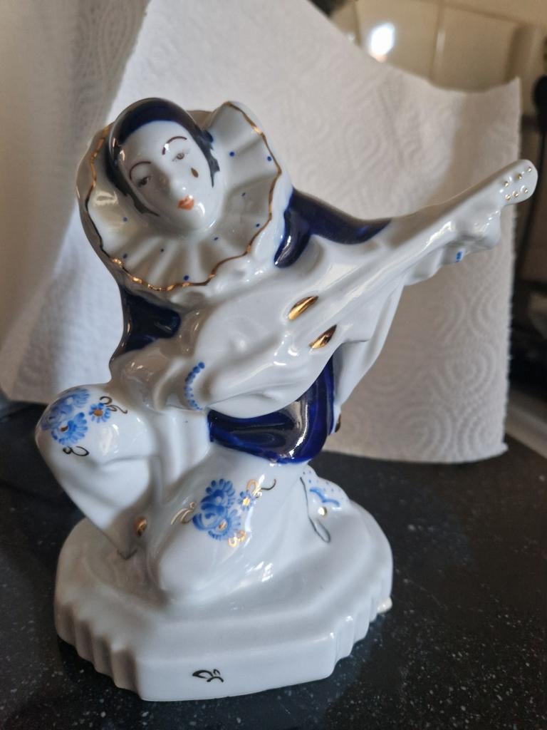 Porselein pierrot, Antiek en Kunst, Verzenden
