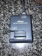 Nikon EN-EL15 Batterij + Lader, Audio, Tv en Foto, Fotografie | Accu's en Batterijen, Ophalen of Verzenden, Zo goed als nieuw