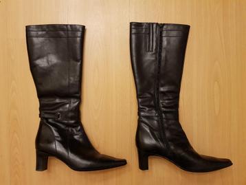 zwarte leren dameslaarzen met hakje 6 cm maat 38 beschikbaar voor biedingen