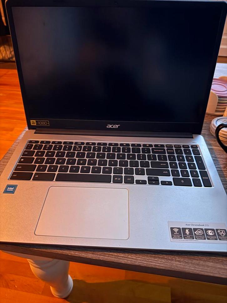 Google Chromebook - Weinig Gebruikt, Computers en Software, Windows Laptops, Zo goed als nieuw, 15 inch, SSD, Minder dan 2 Ghz