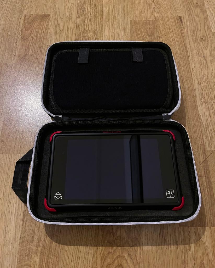 Atomos Ninja Flame Monitor & 4K Recorder, Audio, Tv en Foto, Professionele Audio-, Tv- en Video-apparatuur, Verzenden, Zo goed als nieuw